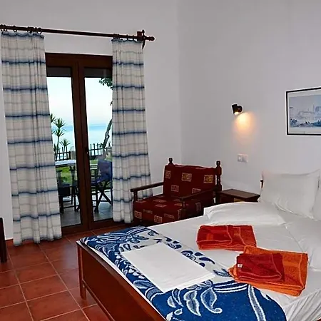 Hagiati Hotel 2*