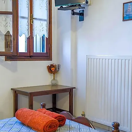 Hagiati Hotel